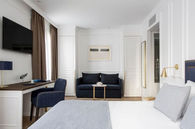 JUNIOR SUITE STANDARD