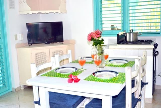 VILLA CAPACITY 2