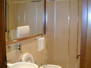 Al Colonnato Di San Pietro B&B0