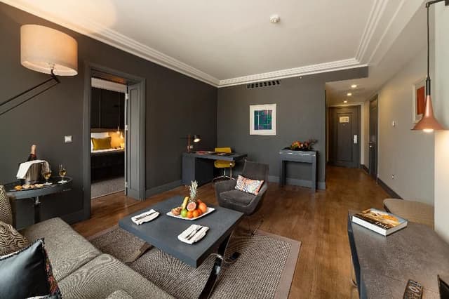 SUITE STANDARD