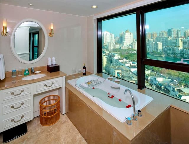 APARTMENT ONE BEDROOM