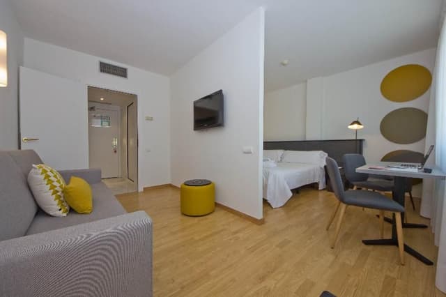 FAMILY ROOM SUPERIOR