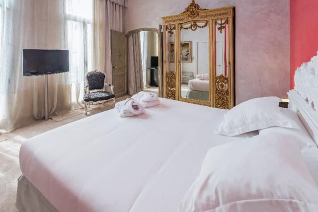 SUITE STANDARD