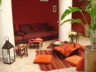 Riad Boussa4