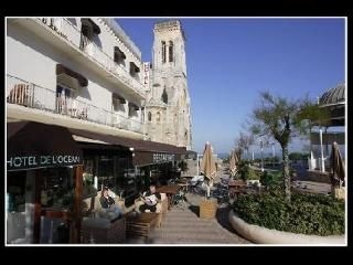 Hotel De Locean1