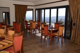 Bezweni Lodge2