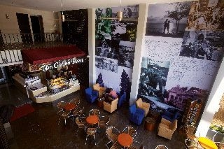 โรงแรมลอฟต์ เลเกียน (Loft Legian Hotel)1