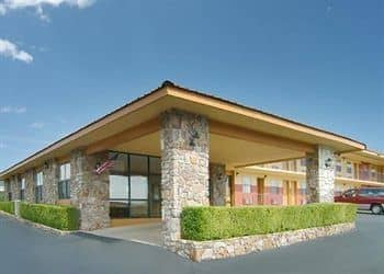 Econo Lodge Inn & Suites Econo Lodge Inn & Suites