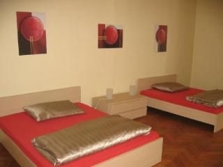 Apartments Tynska 71