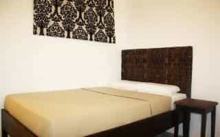 R Suites & Cafe R Suites & Cafe