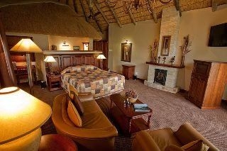 Cathedral Peak Hotel1