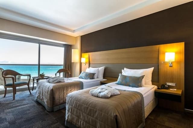 DOUBLE SEA VIEW
