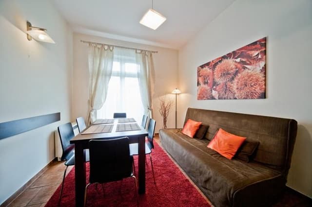 APARTMENT CAPACITY 8 TWO BEDROOMS