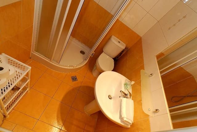 APARTMENT CAPACITY 4 ONE BEDROOM