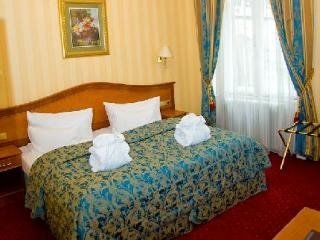 Opera Suites1
