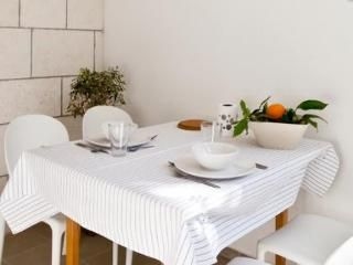 Bonbon Luxury Studio2