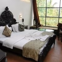 Royal Park Beach Resort2