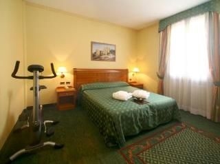 Hotel Astoria1