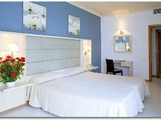 Isla Bonita by Faranda Boutique1