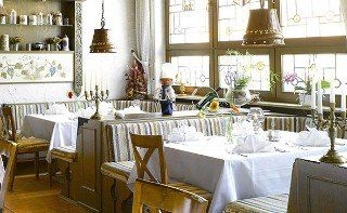 Flair Hotel Weinstube Lochner2