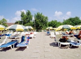 Gardenia Beach1