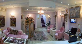 Romantic Hotel2