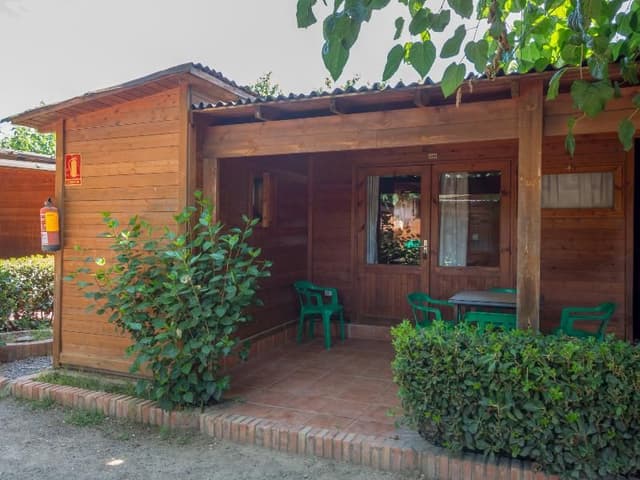 BUNGALOW CAPACITY 5