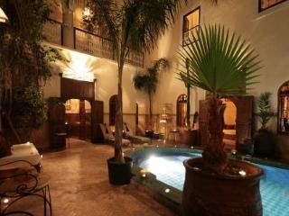 Riad Dar El Aila Marrakech1