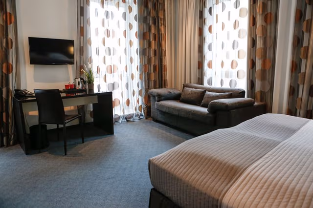 DOUBLE COMFORT