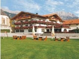 Gasthof Hotel Neuwirt0