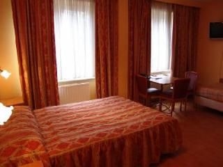 Albert Hotel3