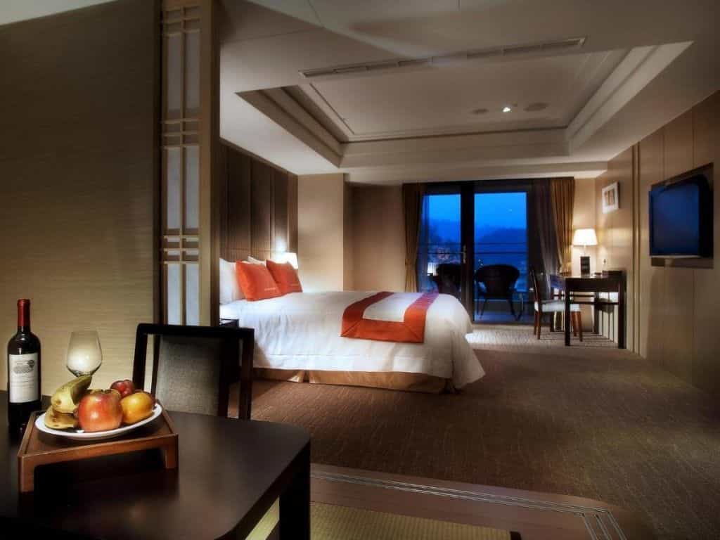 โรงแรมซันมูนเลค โรงแรมซันมูนเลค