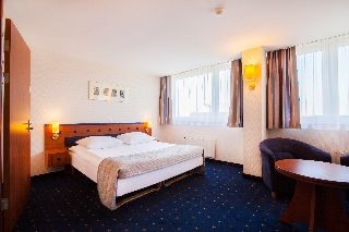 Qubus Hotel Legnica3