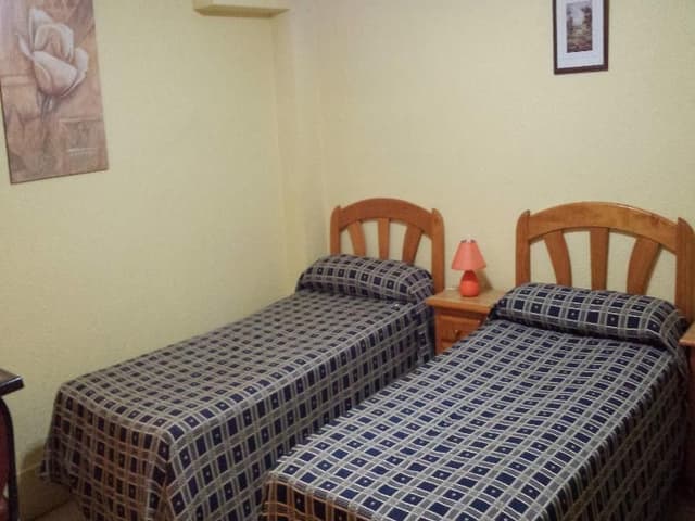 Double or Twin WITH SHARED BATHROOM