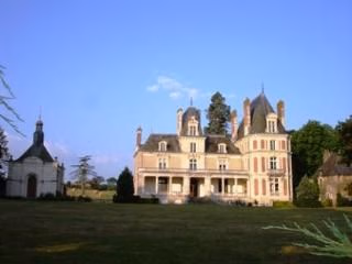 Chateau Le Breil0