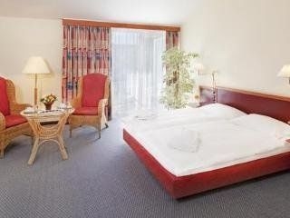 Movenpick Hotel Prague1