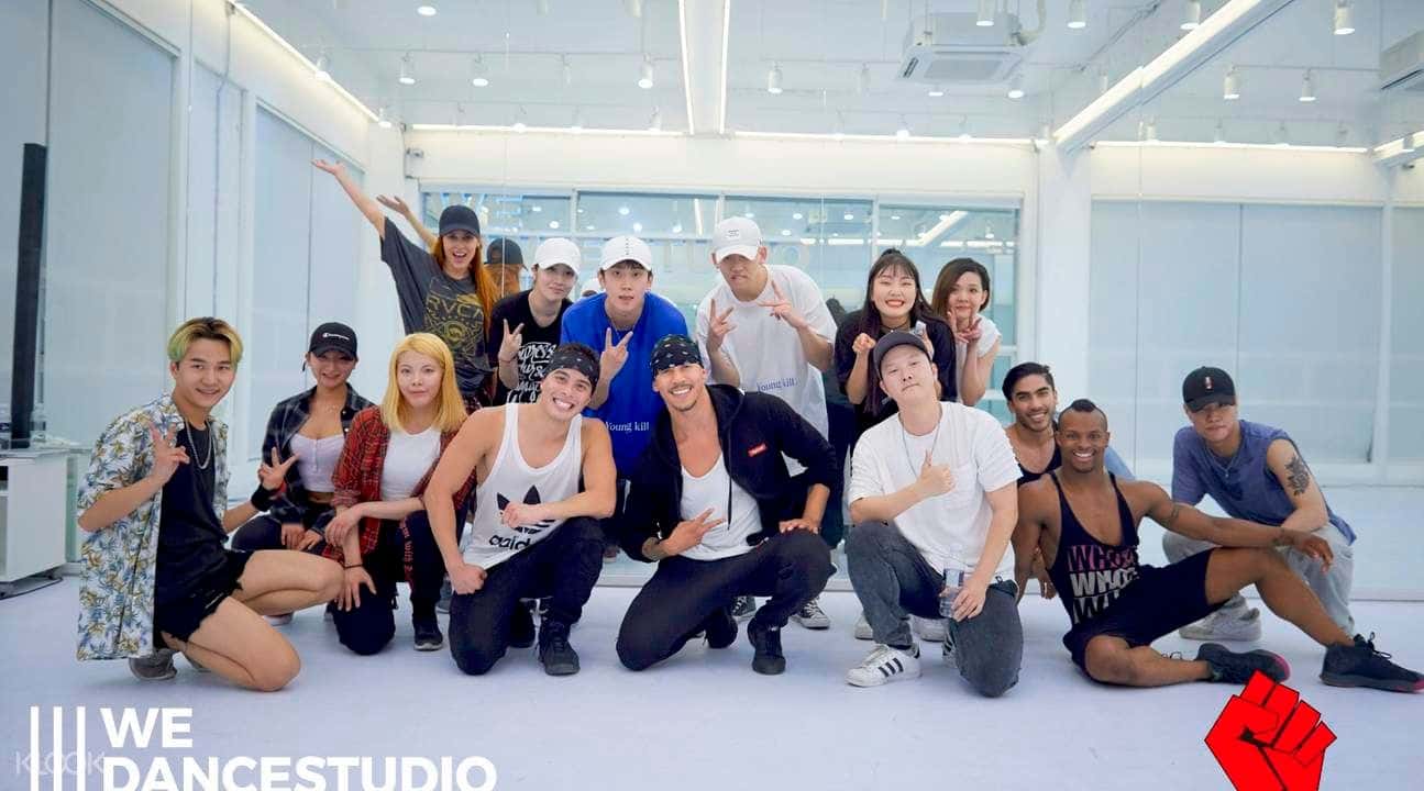 We Dance Studio K-pop Dance Class3