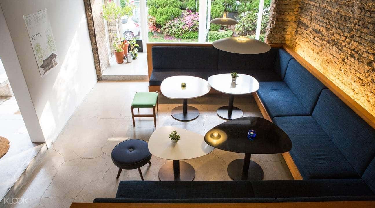 Yakdabang Bomdong Traditional Korean Herbal Footbath and Tea Experience in Hongdae3