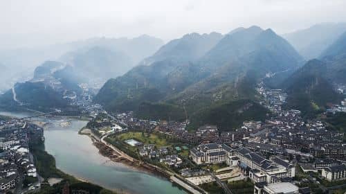 4-Day Private Tour Guizhou Hailongtun Castle and Danxia Landscape from Guiyang