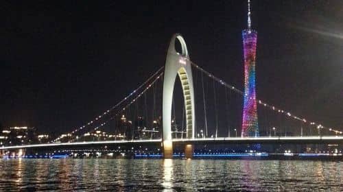 Canton Tower Buffet Dinner and Pearl River Cruise Private Tour