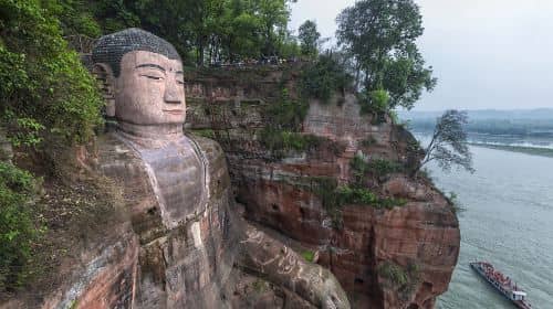 ทัวร์พระพุทธรูปเล่อชาน, ภูเขาเอ๋อเหมย์ และฐานวิจัยการเพาะเลี้ยงหมีแพนด้ายักษ์เฉิงตู 2 วัน