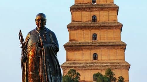 สำรวจสุสานและสุสานของเซียนหยาง