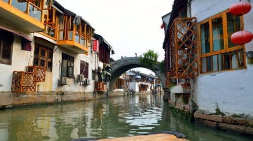 ทัวร์ครึ่งวันเมืองน้ำจูเจียเจี่ยว พร้อมล่องเรือจากเซี่ยงไฮ้