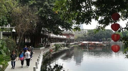 Guangzhou Airport Stopover Private Tour with Dim-Sum Meal