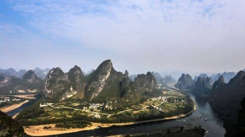 ทัวร์ส่วนตัว 1 วัน ล่องเรือผ่อนคลายแม่น้ำลี่ พร้อมห้องวีไอพีเรือหรู 4 ดาว