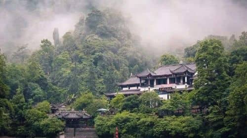ทัวร์ส่วนตัว เยี่ยมชมภูเขาชิงเฉิง และระบบชลประทานตู้เจียงหยาง จากซีอาน