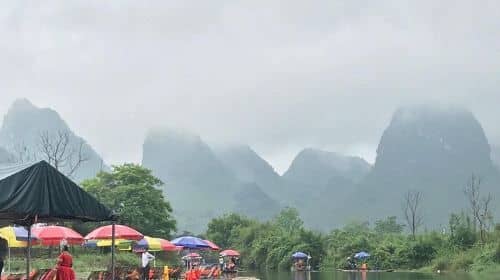 Private Tour: Day Trip to Yangshuo from Guangzhou by Round-way Bullet Train