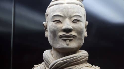 ทัวร์ส่วนตัวสุดคลาสสิกในเมืองซีอาน ชมกองทัพทหารดินเผา พร้อมดินเนอร์ธีมฉิน