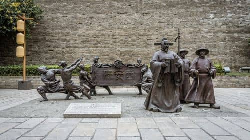 ทัวร์ 2 วัน เยี่ยมชมเมืองซีอาน ทหารดินเผา กำแพงเมืองโบราณ และภูเขาหัวซาน