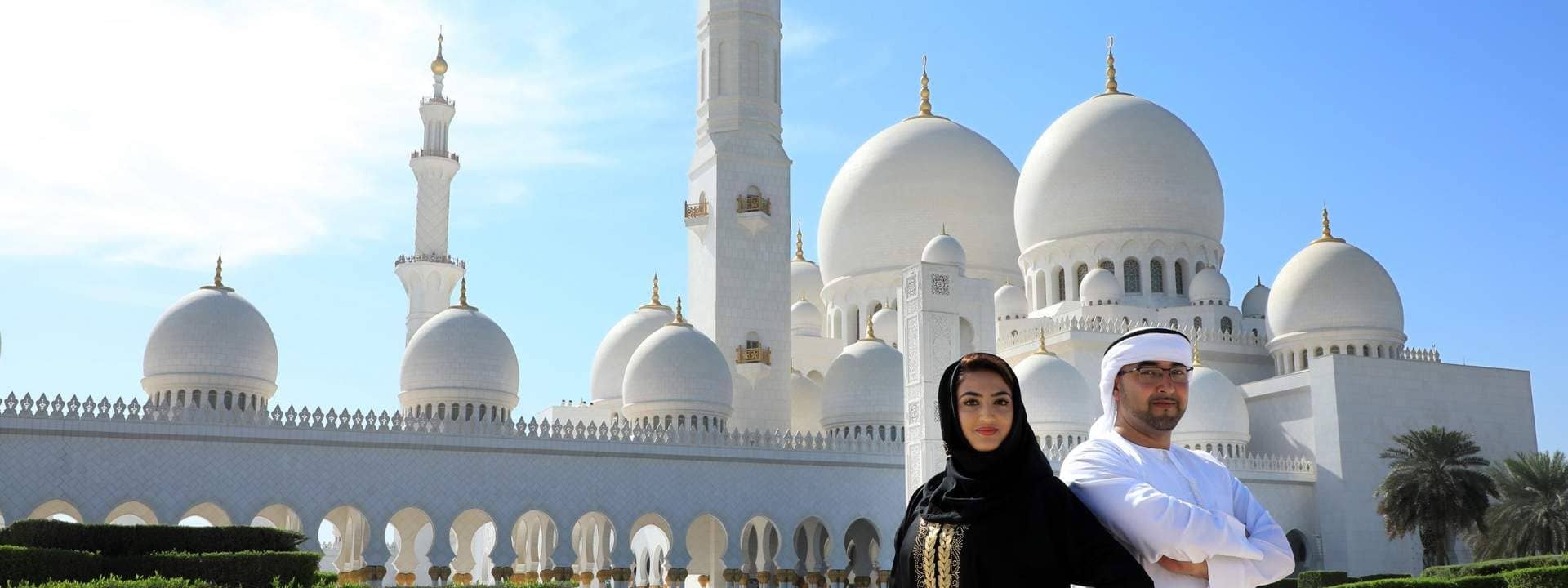 Abu Dhabi Grand Mosque Instagram Tour with Photographer from Dubai